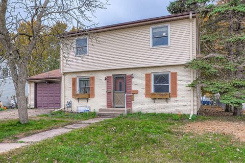 4654 Fillmore St Ne, Columbia Heights, MN, 55421-2446 | Card Image