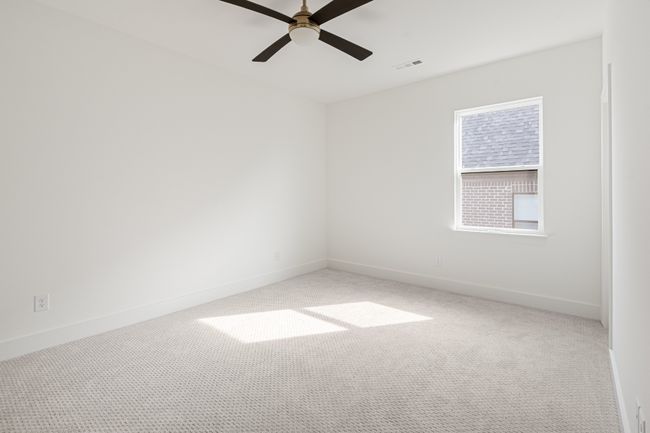 Bedroom #4 | Image 26