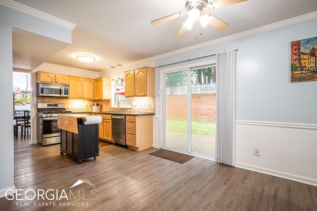 970 Cranberry Crk, House other with 4 bedrooms, 3 bathrooms and 2 parking in Roswell GA | Image 23