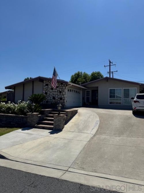 14211 Elmbrook Dr, La Mirada, CA, 90638-3811 | Card Image
