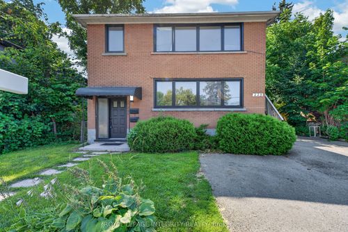 228 Woodroffe Ave, Ottawa, ON, K2A3V4 | Card Image
