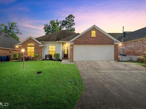 10440 Plum Creek Dr, Shreveport, LA, 71106-8529 | Card Image