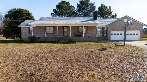 1020 Happy Hill Rd, Boaz, AL, 35956-3439 | Card Image