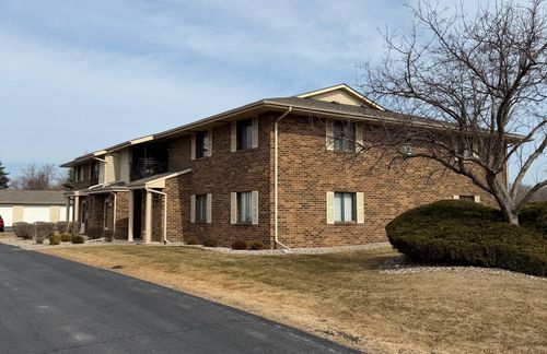 6520 Mariner Dr, Mount Pleasant, WI, 53406-3980 | Card Image