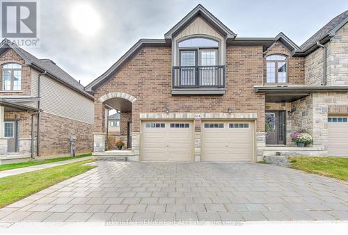 104-2040 Shore Rd, London, ON, N6K0G3 | Card Image