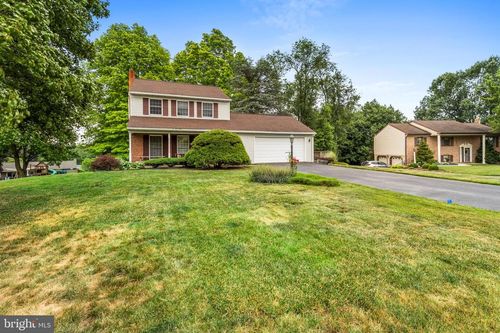 9 Audubon Cir, STEVENS, PA, 17578-9712 | Card Image