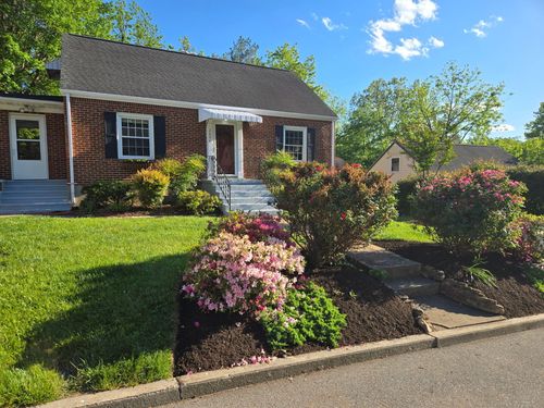 2644 Fairway Dr Sw, Roanoke, VA, 24015-3424 | Card Image