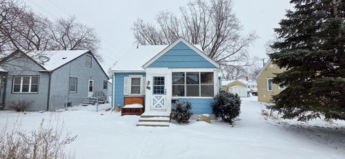 823 7th Ave S, South Saint Paul, MN, 55075-2904 | Card Image