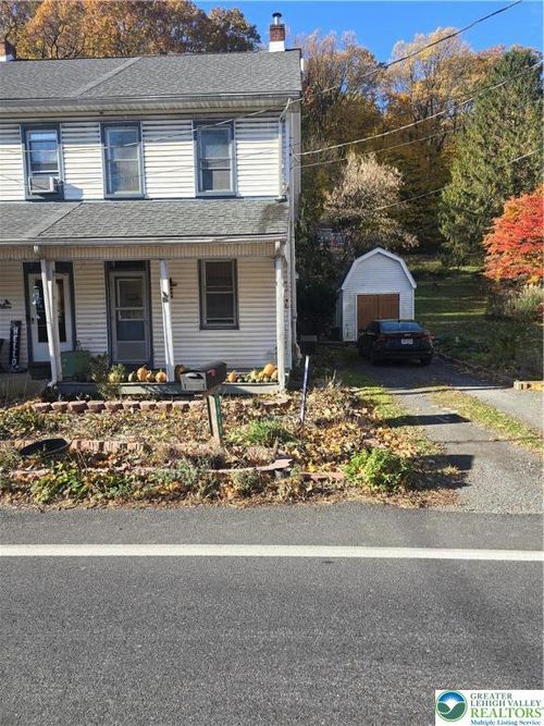 1940 S Delaware Dr, Williams Twp, PA, 18042-9702 | Card Image