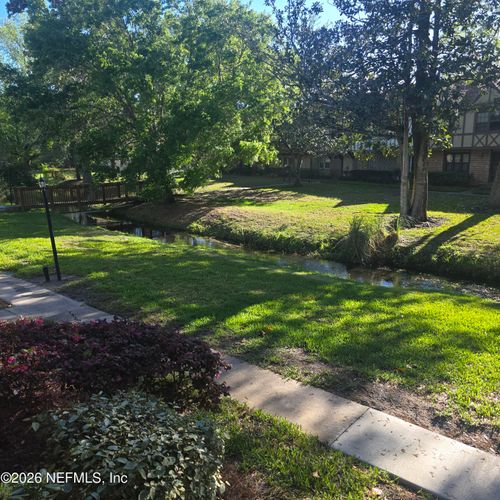 8205 Kensington Sq, JACKSONVILLE, FL, 32217-4401 | Card Image