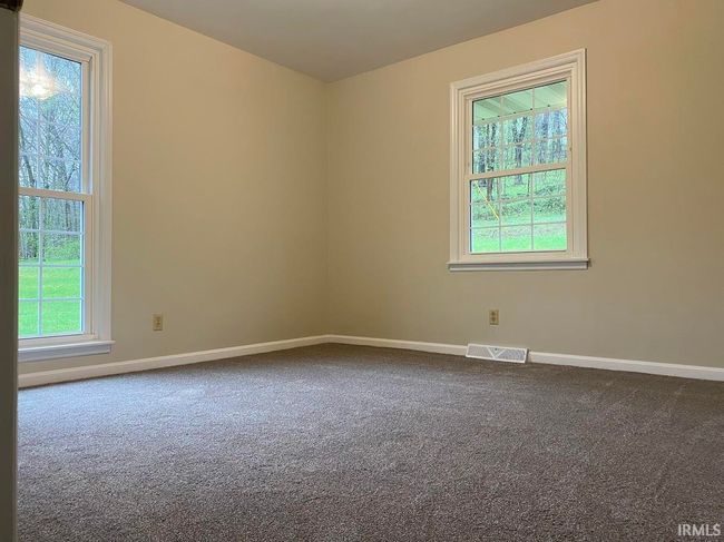 8760 E Schnellville Rd, House other with 4 bedrooms, 3 bathrooms and null parking in Birdseye IN | Image 31