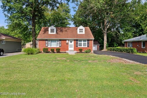 4926 Forest Park Dr, Louisville, KY, 40219-1470 | Card Image