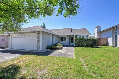 1028 Fallon Woods Way, Rio Linda, CA, 95673-2430 | Card Image