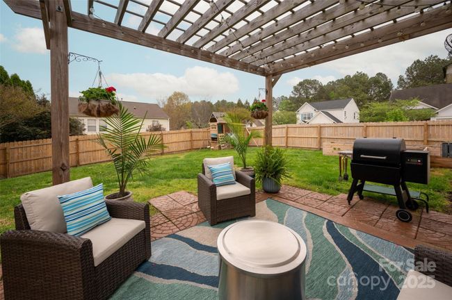 Patio with pergola | Image 20