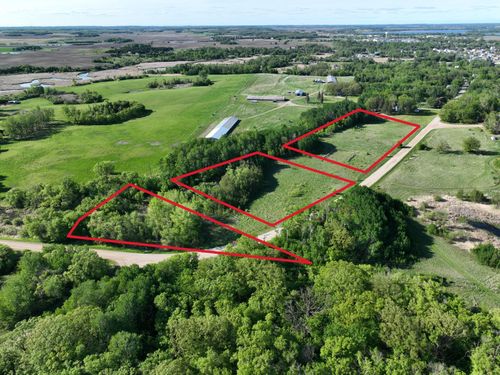 2 Old Fergus Rd, Pelican Rapids, MN, 56572 | Card Image