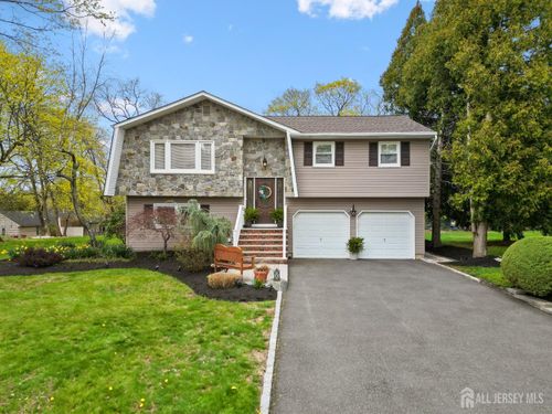 4 Rieder Ct, Somerset, NJ, 08873-2816 | Card Image
