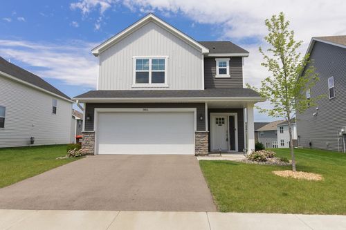 7486 38th St N, Saint Paul, MN, 55128 | Card Image