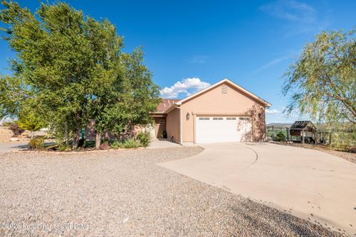 5 & 11 Road 26340, Aztec, NM, 87410-9700 | Card Image