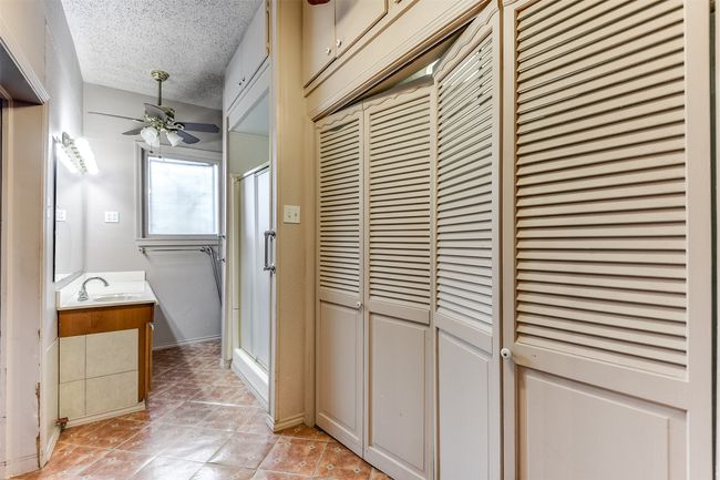 511 Highland Ave, House other with 5 bedrooms, 2 bathrooms and null parking in Waxahachie TX | Image 11