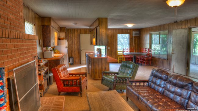 154 Weston Rd, House other with 1 bedrooms, 1 bathrooms and null parking in Leakey TX | Image 25
