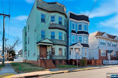 76-78 Halsted St, East Orange, NJ, 07018-2610 | Card Image