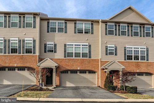 5 Vista Cir, LEMOYNE, PA, 17043-1171 | Card Image