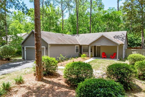 8202 47th Rd, Gainesville, FL, 32608-4479 | Card Image