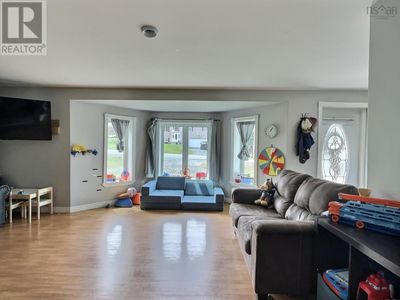 19 Keywest Crt, Home with 6 bedrooms, 4 bathrooms and null parking in Truro Heights NS | Image 3