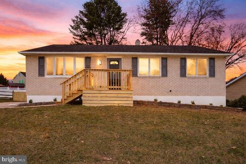 24 Vansant Rd, NEWARK, DE, 19711-4838 | Card Image