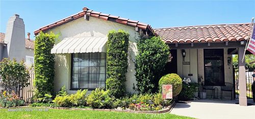 1005 Westmont Dr, Alhambra, CA, 91803-1133 | Card Image