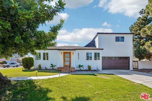 8855 Lilienthal Ave, Los Angeles, CA, 90045-4212 | Card Image