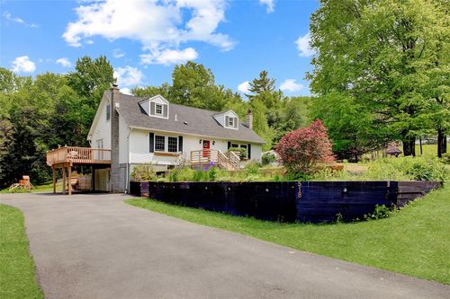 518 Myers Rd, Neversink, NY, 12765-5008 | Card Image