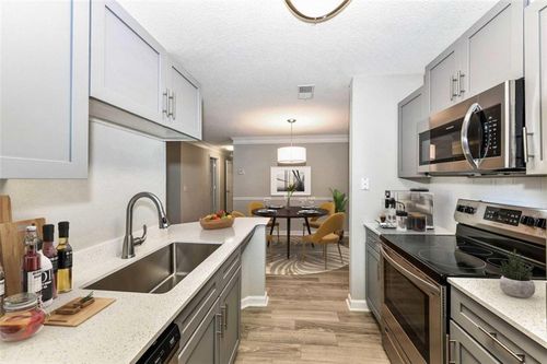 3-312-9200 Roberts Drive, Sandy Springs, GA, 30350 | Card Image