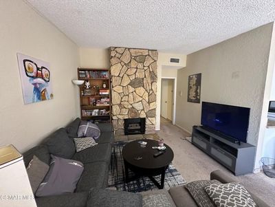 6 - Milbank Street, Condo with 2 bedrooms, 2 bathrooms and 2 parking in Sherman Oaks CA | Image 2