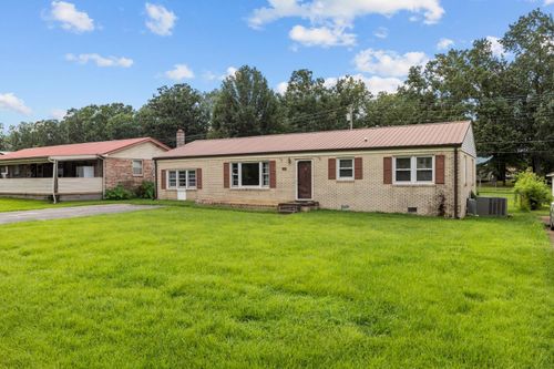 451 Carman Ave, New Johnsonville, TN, 37134-9652 | Card Image