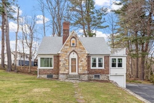 164 W Main St, Dudley, MA, 01571-3818 | Card Image