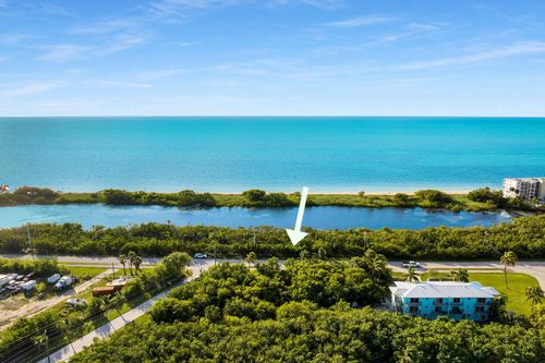 300 Coco Plum Dr, Marathon, FL, 33050-4097 | Card Image