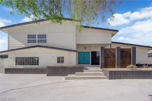 2809 Mason Ave, Las Vegas, NV, 89102-1919 | Card Image