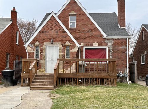 11783 Kenmoor St, Detroit, MI, 48205-3323 | Card Image