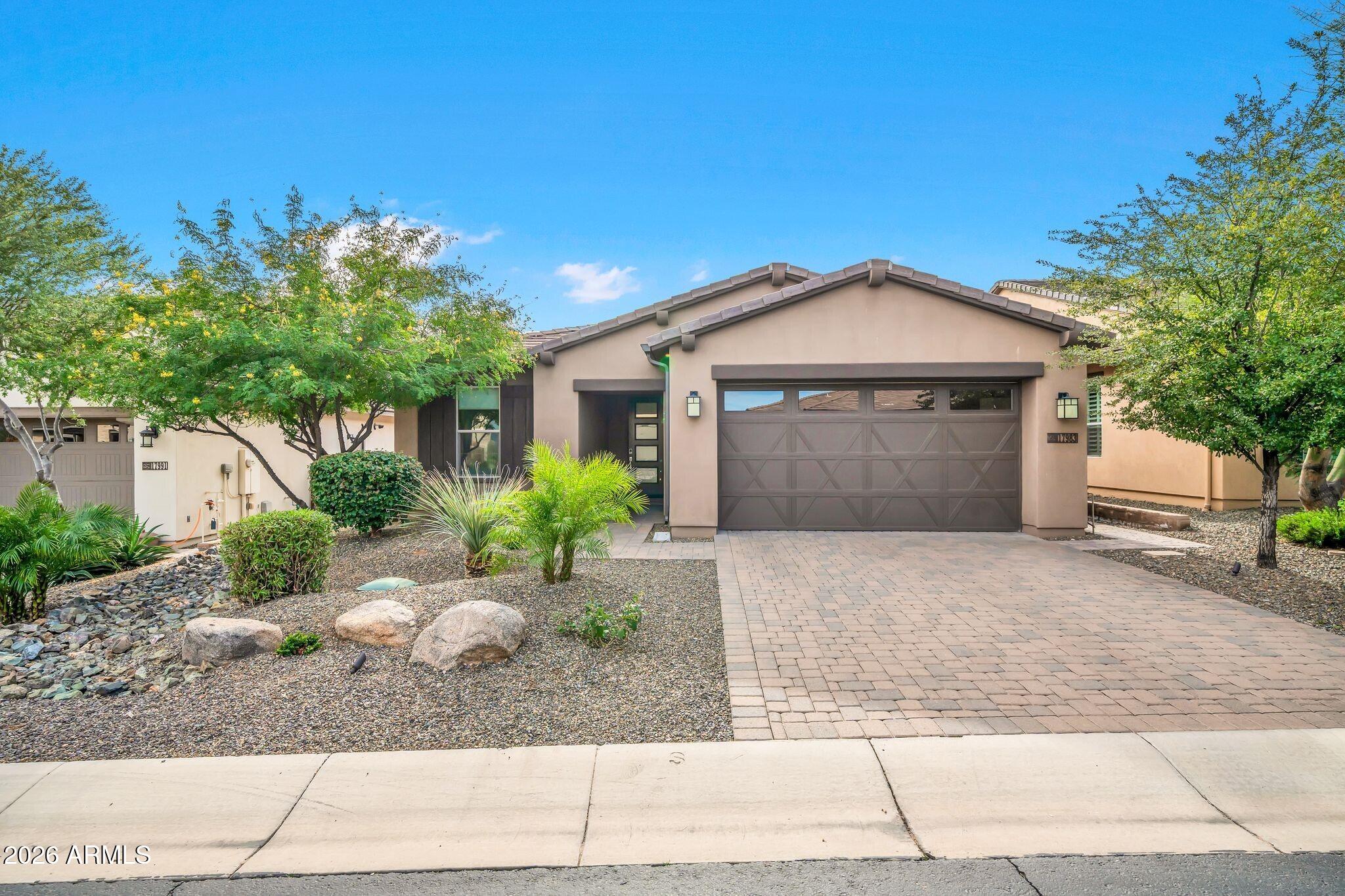 Residential in Rio Verde 5