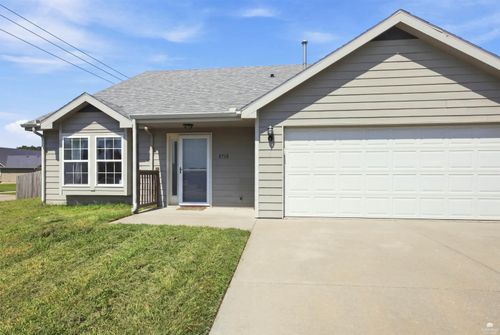 2718 Blaine Ct, Junction City, KS, 66441-2881 | Card Image