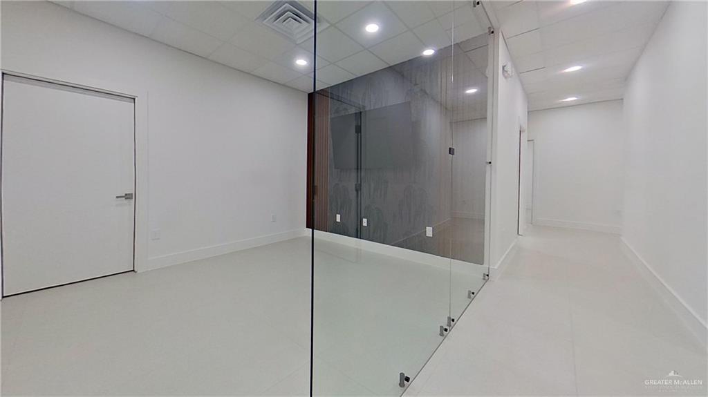 Commercial Lease in McAllen 5