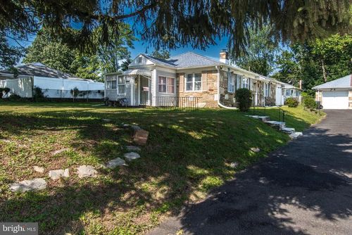 8714 Verree Rd, PHILADELPHIA, PA, 19115-3610 | Card Image