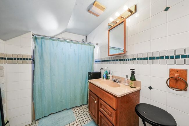 40065 Kenosha Rd, House other with 4 bedrooms, 2 bathrooms and 6 parking in Beach Park IL | Image 24