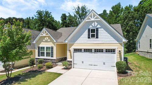 10050 Lilac Ct, Charlotte, NC, 28215-3272 | Card Image