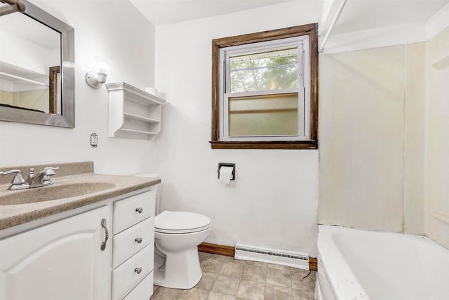 1597 Westfield Avenue, House other with 2 bedrooms, 1 bathrooms and null parking in GREEN BAY WI | Image 11