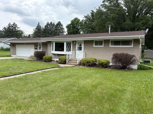 111 9th Ave S, Sauk Rapids, MN, 56379-1843 | Card Image