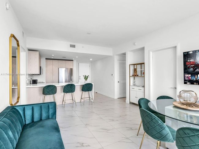 APT-1507 - 2000 Metropica Way, Condo with 2 bedrooms, 2 bathrooms and null parking in Sunrise FL | Image 11