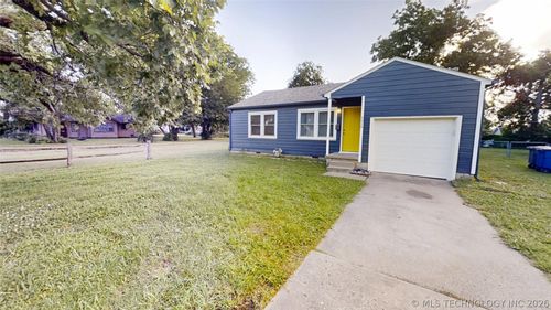 4836 S 33rd West Ave, Tulsa, OK, 74107-7424 | Card Image
