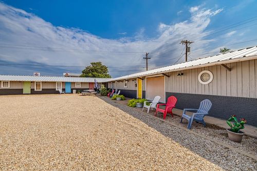 205 S State St, Bronte, TX, 76933 | Card Image